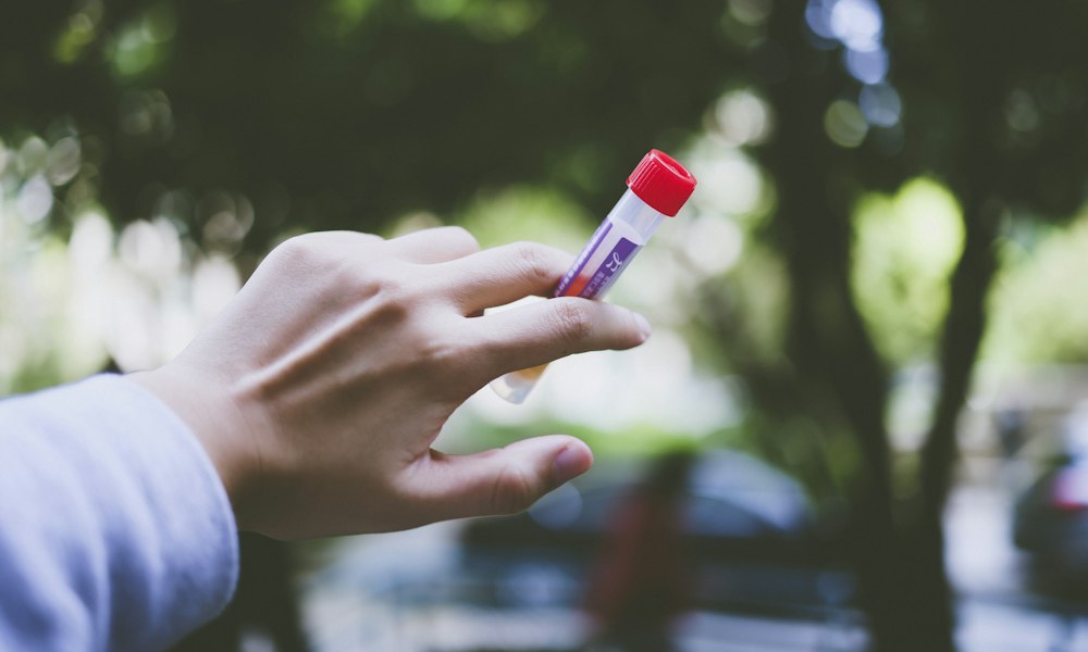 Тренболон ацетат: взаємодія з алкоголем і ліками — ілюстрація